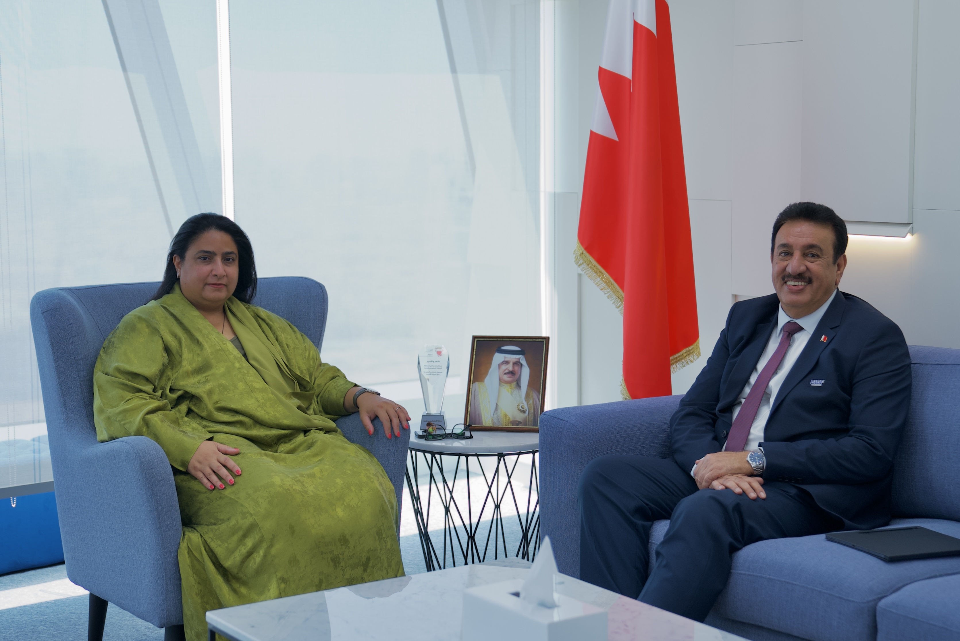 BIPA Director General receives BIBF Chief Executive | Bahrain News Agency