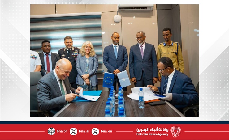 الصومال والاتحاد الأوروبي يوقعان اتفاقية تعاون في مجال النقل البحري
