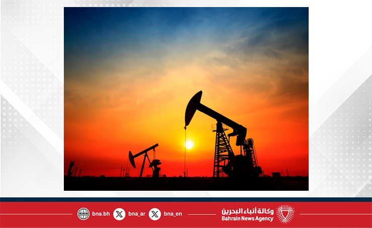النفط ينخفض متأثرًا بالمخاوف من وفرة المعروض عالميًا