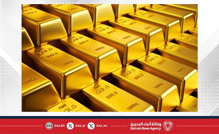 الذهب يحوم قرب أعلى مستوى في أكثر من شهر بدعم من تراجع الدولار