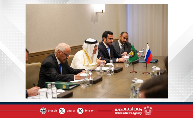 الأمين العام لمجلس التعاون ووزير خارجية روسيا الاتحادية يبحثان العلاقات بين الجانبين وتطورات الأوضاع في المنطقة