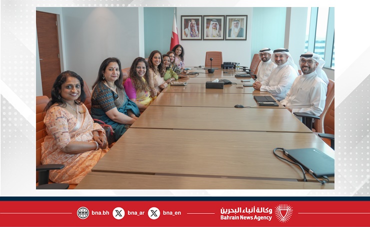 وزير الصناعة والتجارة يستقبل رئيس مجلس إدارة جمعية السيدات الهنديات