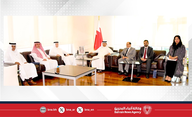 وزير النفط والبيئة يستقبل اللجنة المنظمة لمؤتمر ومعرض السلامة الكيميائية الدولي استعدادًا لانطلاق فعالياته الاثنين