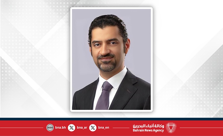 وزير شؤون البلديات والزراعة: خطة لغرس 100 ألف شجرة وتوفير 72 ساحة خضراء تغطي 12 ألف متر مربع ضمن مشروع تطوير مدينة المحرق