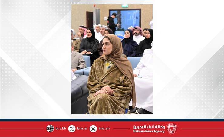 تدشين كتاب دلمون مملكة الحضارة للدكتور عبدالعزيز صويلح .. إصدار يوثق الدور الحضاري لمملكة البحرين بوصفها مركزا تجاريا وثقافيا في العالم القديم