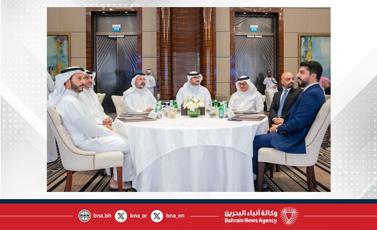 لدى رعاية سموه حفل تكريم منتسبي الدفعة العاشرة من برنامج رئيس مجلس الوزراء لتنمية الكوادر الحكومية.. سمو وزير ديوان رئيس مجلس الوزراء: الكوادر الوطنية أساس التطوير والتنمية والاستثمار فيهم وخلق الفرص أمامهم استثمار في المستقبل