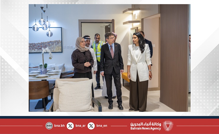 سفير جمهورية ألمانيا الاتحادية لدى مملكة البحرين يطلع ميدانيا على المشاريع الإسكانية بمدينة سلمان