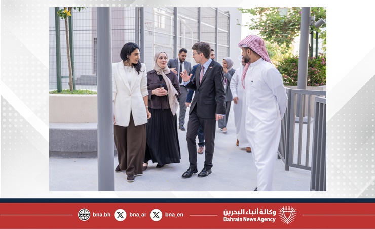 سفير جمهورية ألمانيا الاتحادية لدى مملكة البحرين يطلع ميدانيا على المشاريع الإسكانية بمدينة سلمان