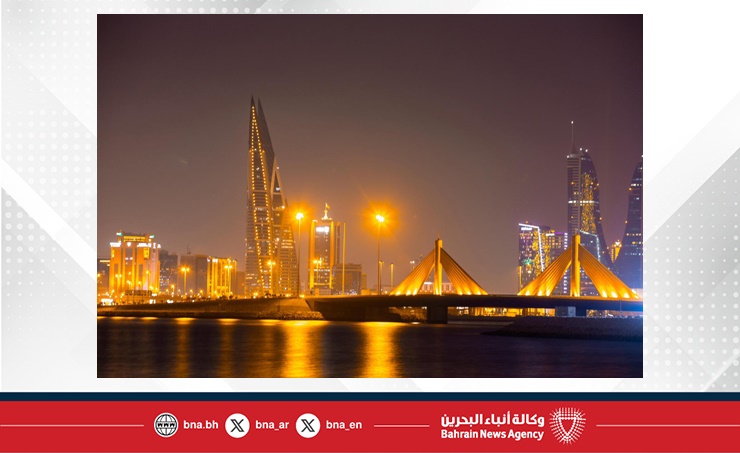 مملكة البحرين تتزين باللون البرتقالي احتفاء بتتويج فريق مكلارين ببطولة العالم للفورمولا 1