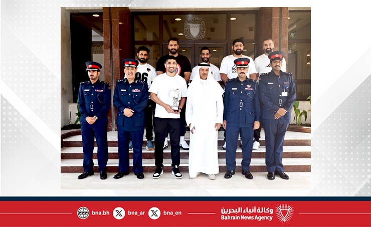 الشيخ هشام بن عبدالرحمن يستقبل فريق شؤون الجنسية والجوازات والإقامة بمناسبة فوزه ببطولة الشرطة المفتوحة لثلاثيات كرة السلة