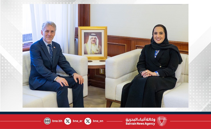 وزيرة الإسكان والتخطيط العمراني تستقبل سفير المملكة المتحدة لدى مملكة البحرين