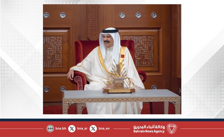 جلالة الملك المعظم يستقبل سفراء المملكة الجدد المعينين لدى عدد من الدول الصديقة لأداء القسم القانوني