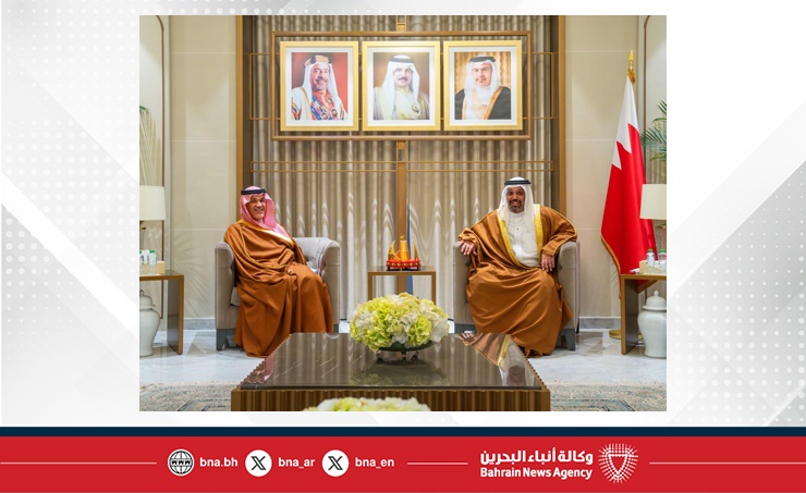 Finance and National Economy Minister receives Chairman of Gulf International Bank