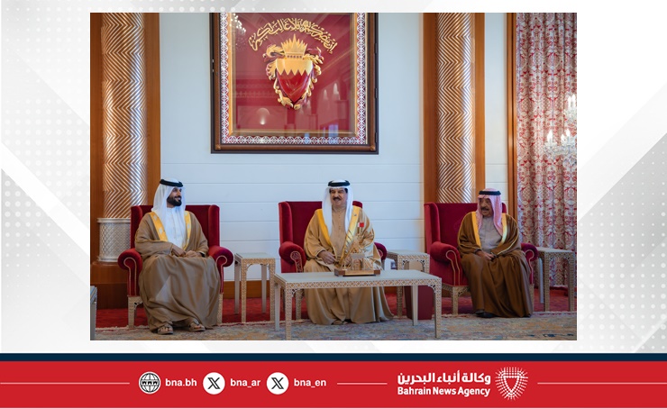 جلالة الملك المعظم يستقبل سمو الشيخ ناصر بن حمد ويطلع جلالته على المخطط الرئيسي المقترح لمشروع إعادة إحياء وتطوير مدينة العوالي