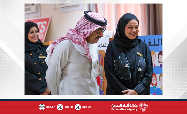 وزير التربية والتعليم يزور عددًا من المدارس للاطلاع على سير العملية التعليمية عبر المنصات الرقمية