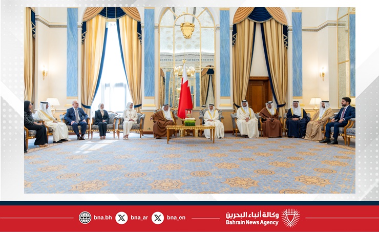 سمو ولي العهد رئيس مجلس الوزراء يؤكد الاعتزاز بالجهود المخلصة والمتفانية للكوادر الوطنية التي تسهم في تعزيز مسيرة البناء والنماء التي تشهدها مملكة البحرين