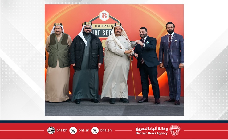 سمو الشيخ ناصر بن حمد يشهد سباق كؤوس سمو الشيخ عيسى بن سلمان بن حمد وأنجاله والجولة الثالثة لبطولة البحرين الدولية