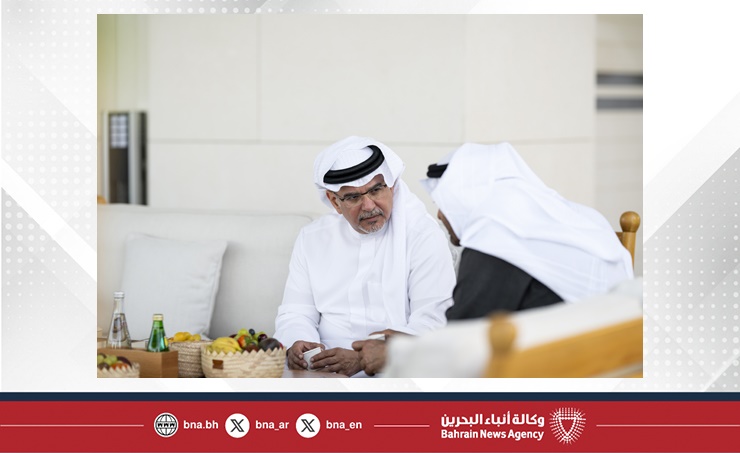سمو ولي العهد رئيس مجلس الوزراء يلتقي سمو رئيس دولة الإمارات العربية المتحدة ويؤكد: العلاقات البحرينية الإماراتية تقوم على أسس راسخة وتشكل نموذجا للعلاقات المتميزة التي تستند إلى وشائج القربى والتاريخ المشترك