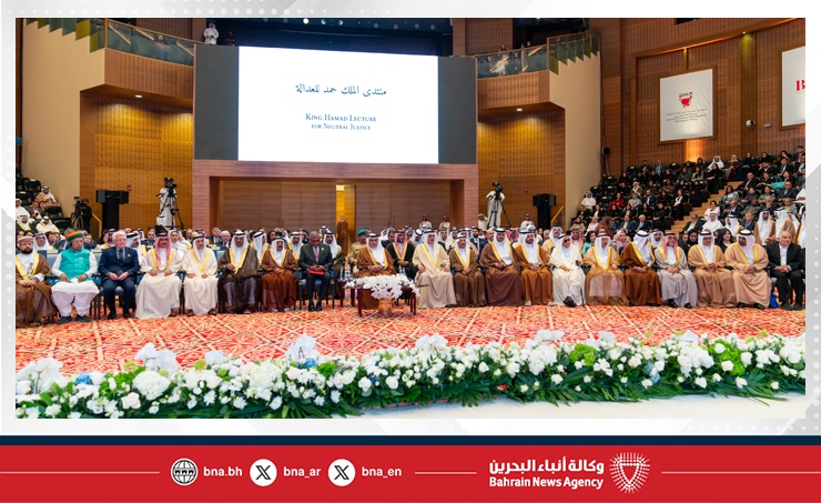 نيابة عن جلالة الملك المعظم.. سمو ولي العهد رئيس مجلس الوزراء يحضر حفل افتتاح منتدى الملك حمد للعدالة ويؤكد: العدالة أساس الازدهار والثقة عماد الاقتصاد