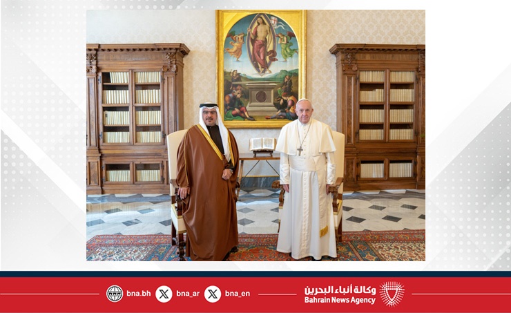 قداسة البابا من البحرين وكلمة خالدة في وجدان التاريخ .. ما تقسمه الأرض يوحده البحر