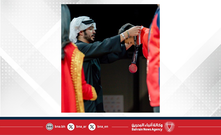 لدى حضور سموه بعض المنافسات بمركز البحرين العالمي للمعارض .. خالد بن حمد يشيد بما تشهده دورة الألعاب الآسيوية للشباب من نجاحات تنظيمية وتنافسية