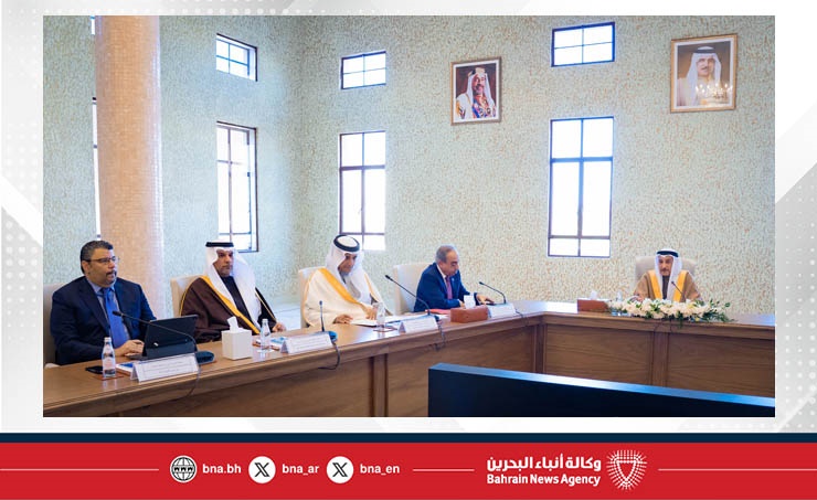 لدى ترؤسه اجتماع اللجنة الوزارية للمشاريع التنموية والبنية التحتية.. الشيخ خالد بن عبد الله: الوتيرة المتسارعة لتنفيذ مشاريع البنية التحتية تعكس الاهتمام المتواصل بتطوير الخدمات وتعزيز كفاءتها