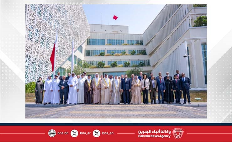 زار مركز التحكم التابع لهيئة الكهرباء والماء واطلع على أدائها الإيجابي خلال الصيف.. نائب رئيس مجلس الوزراء: مواصلة تقديم خدمتي الكهرباء والماء بكفاءة واعتمادية عالية بفضل تكامل الجهود والتوظيف الأمثل للموارد زار مركز التحكم التابع لهيئة الكهرباء والماء واطلع على أدائها الإيجابي خلال الصيف.. نائب رئيس مجلس الوزراء: مواصلة تقديم خدمتي الكهرباء والماء بكفاءة واعتمادية عالية بفضل تكامل الجهود والتوظيف الأمثل للموارد