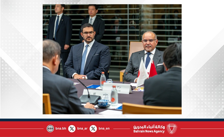 لدى لقاء سموه برئيس وزراء اليابان .. سمو ولي العهد رئيس مجلس الوزراء: الشراكة الإستراتيجية بين البحرين واليابان تسهم في فتح آفاق جديدة بالقطاعات الحيوية