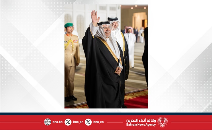 ملك مملكة ماليزيا يغادر مملكة البحرين وفي مقدمة مودعيه سمو ولي العهد رئيس مجلس الوزراء