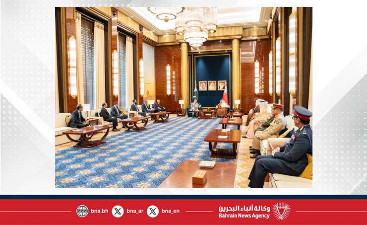 سمو ولي العهد رئيس مجلس الوزراء في مقدمة مستقبلي رئيس وزراء جمهورية باكستان الإسلامية الشقيقة