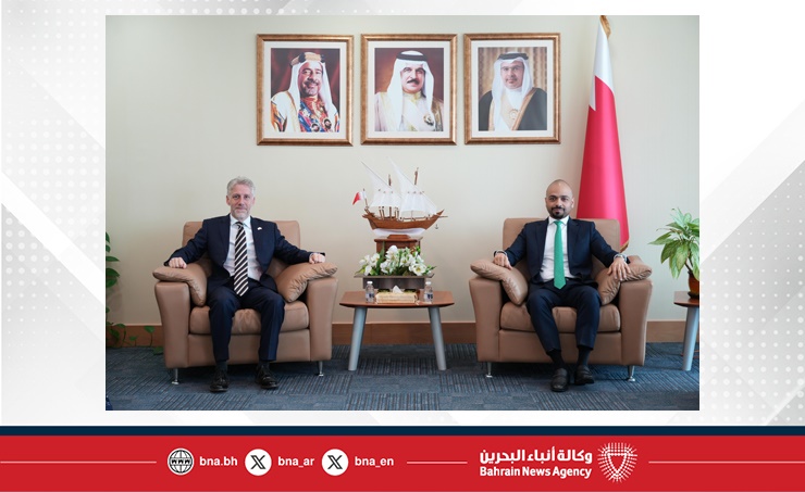 وزير التنمية الاجتماعية يستقبل سفير المملكة المتحدة لدى مملكة البحرين