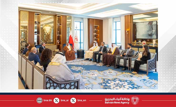HRH the Crown Prince and Prime Minister meets with Group Chairman of ...