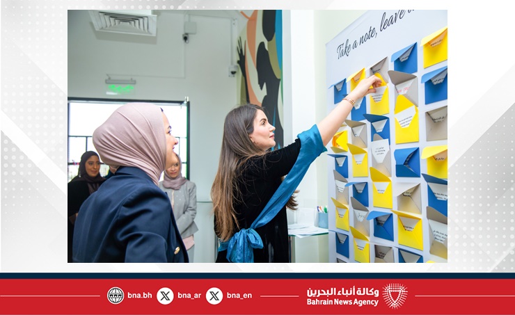 وزيرة شؤون الشباب تبحث التعاون المشترك مع مدير البرامج والشراكات بمؤسسة كردستان