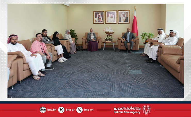 وزير التنمية الاجتماعية يستقبل فريق مركز مايكرو آرت لتدريب الفنون الفائز بالجائزة الأولى في ملتقى أولادنا الدولي للفنون وزير التنمية الاجتماعية يستقبل فريق مركز مايكرو آرت لتدريب الفنون الفائز بالجائزة الأولى في ملتقى أولادنا الدولي للفنون