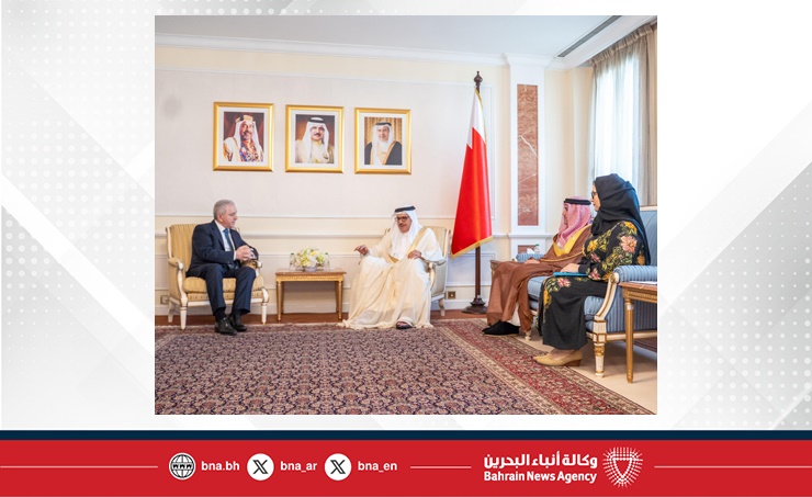 وزير الخارجية يستقبل سفير جمهورية أذربيجان لدى مملكة البحرين والمقيم في الرياض بمناسبةانتهاء فترة عمله