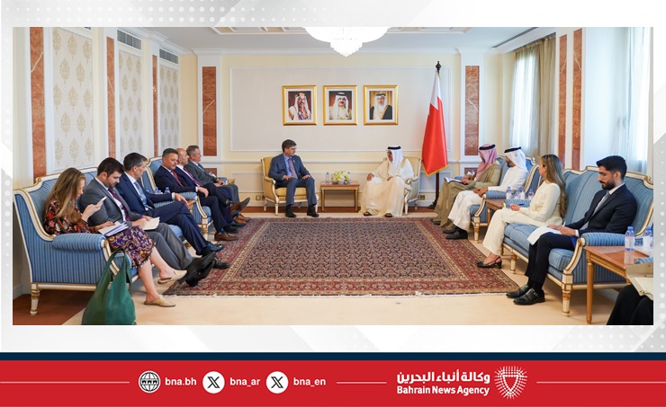 وزير الخارجية يستقبل وفدا من مجلس النواب الأمريكي