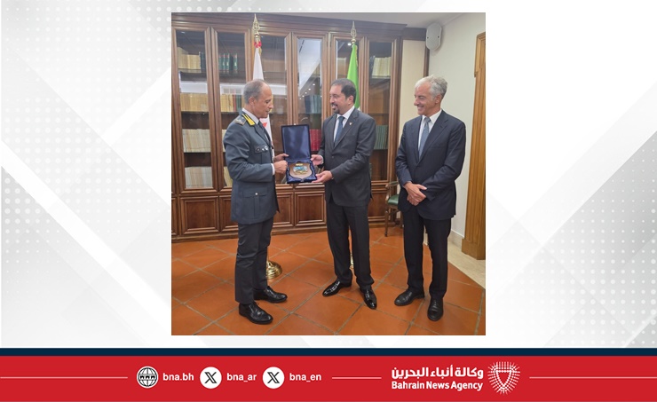 في إطار زيارته لإيطاليا .. رئيس الجمارك يزور جهاز حماية الأموال الإيطالي ويلتقي بالمبعوث الخاص لمشروع اتفاقية الممر الاقتصادي