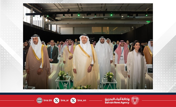 وزير المواصلات والاتصالات يشارك في أعمال المعرض والمؤتمر السعودي الدولي للخطوط الحديدية بالرياض