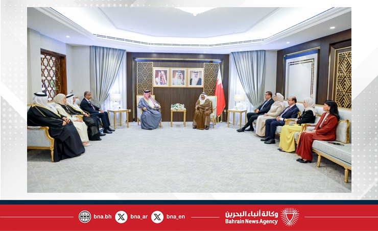 خلال تسلمه تقرير ديوان الرقابة المالية والإدارية للسنة المهنية (2024 - 2025) .. رئيس مجلس الشورى يشيد بالجهود الوطنية لديوان الرقابة ودوره في استدامة كفاءة أداء المؤسسات الحكومية