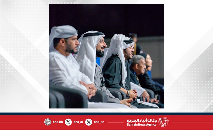 لدى حضور سموه بعض المنافسات بمركز البحرين العالمي للمعارض .. خالد بن حمد يشيد بما تشهده دورة الألعاب الآسيوية للشباب من نجاحات تنظيمية وتنافسية
