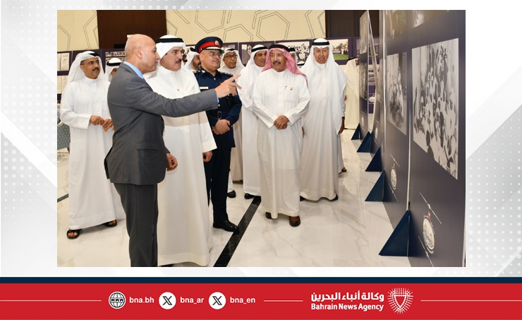 محافظة المحرق تفتتح معرض الصور التاريخية احتفالا بالأعياد الوطنية