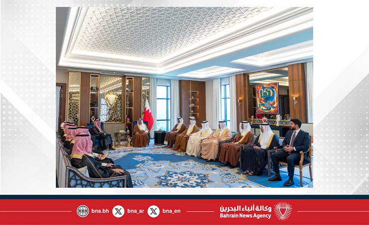 سمو ولي العهد رئيس مجلس الوزراء: العلاقات البحرينية السعودية تستند إلى أسس راسخة من الأخوة والتكامل وترتكز على إرث عريق من التلاحم والترابط