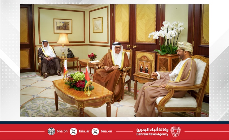 وزير الخارجية يجتمع مع وزير خارجية سلطنة عمان