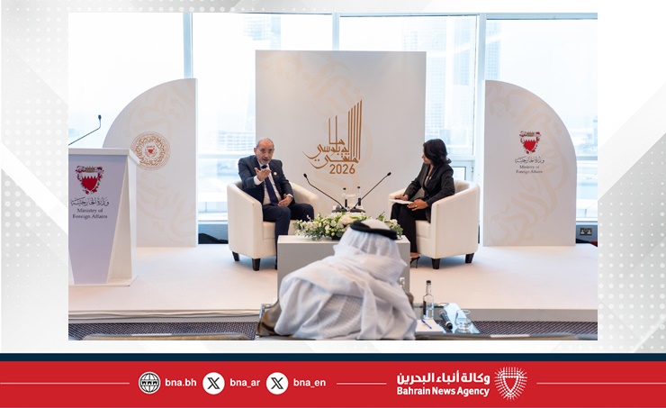في إطار الملتقى الدبلوماسي .. نائب رئيس الوزراء وزير الخارجية وشؤون المغتربين بالمملكة الأردنية الهاشمية يشارك في جلسة حوارية