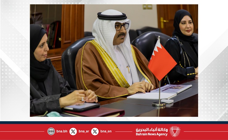 وزير التربية والتعليم يستقبل وزيرة التعليم الفني والعالي بجمهورية سيراليون