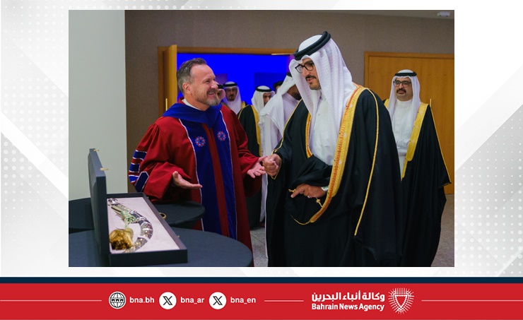 لدى رعايته حفل تخريج الفوج الثالث من الجامعة الأمريكية ... سمو الشيخ عيسى بن سلمان بن حمد: العلم والمعرفة هما اللبنة الأساسية لتقدم الأوطان ومرتكز مسيرة الإنجاز والتنمية