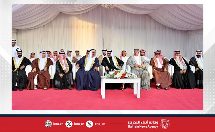 سمو محافظ المحافظة الجنوبية يحضر عرضة واحتفال أهالي الزلاق