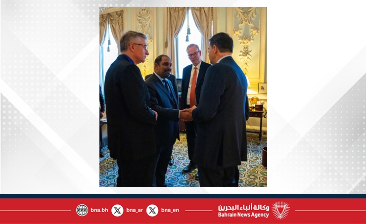 في إطار الزيارة الرسمية لسمو ولي العهد رئيس مجلس الوزراء إلى المملكة المتحدة.. وزير المالية والاقتصاد الوطني يلتقي عمدة الحي المالي لمدينة لندن