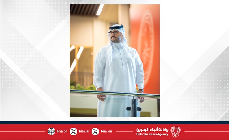 سمو الشيخ عيسى بن سلمان بن حمد يشهد السباق الخامس للخيل على كؤوس النادي ومؤسسة الحصان العربي