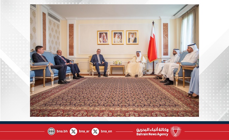 وزير الخارجية يستقبل سفير جمهورية ألمانيا الاتحادية لدى مملكة البحرين بمناسبة انتهاء فترة عمله